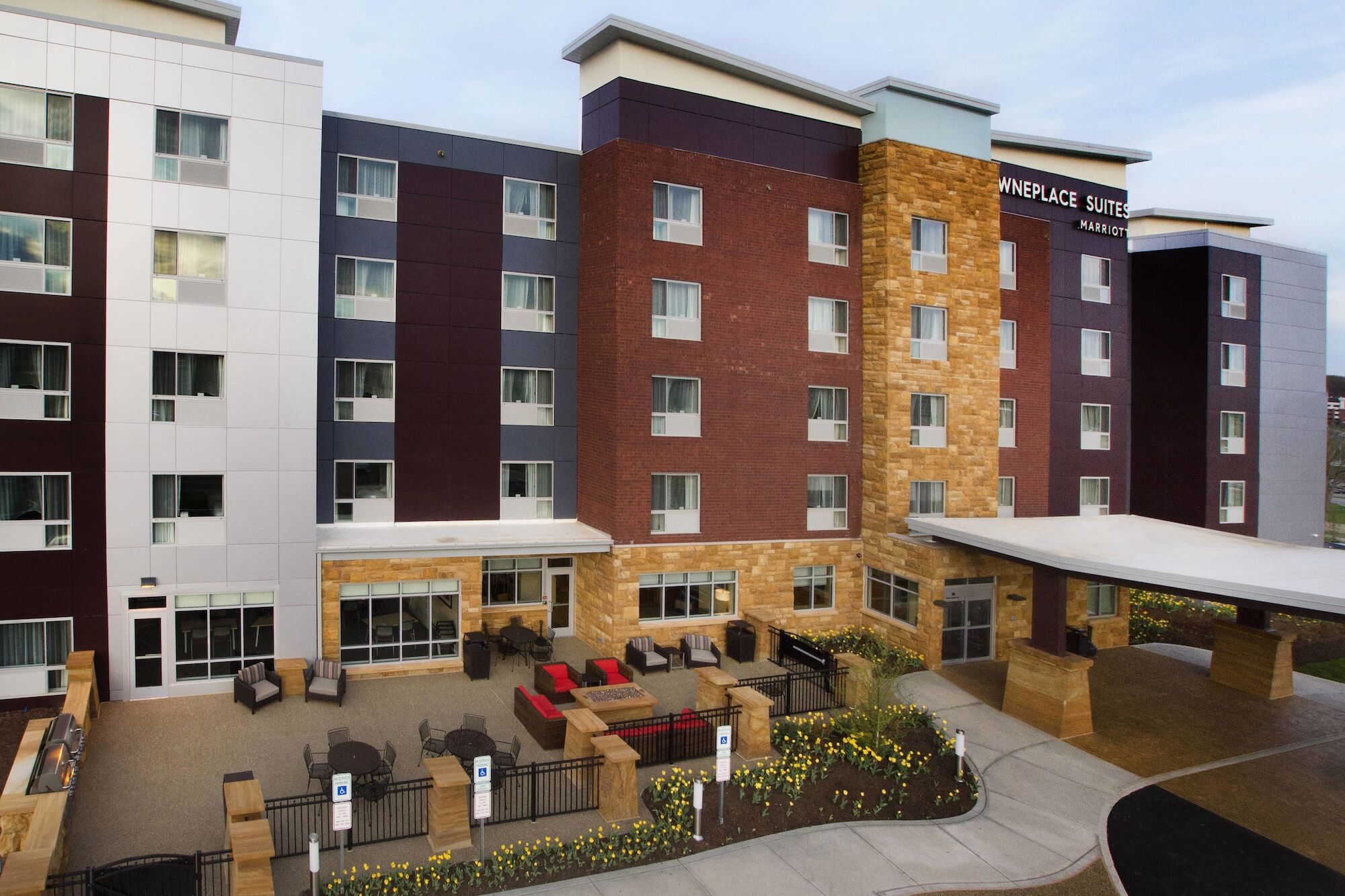 Towneplace Suites By Marriott Pittsburgh Cranberry Township Exterior photo